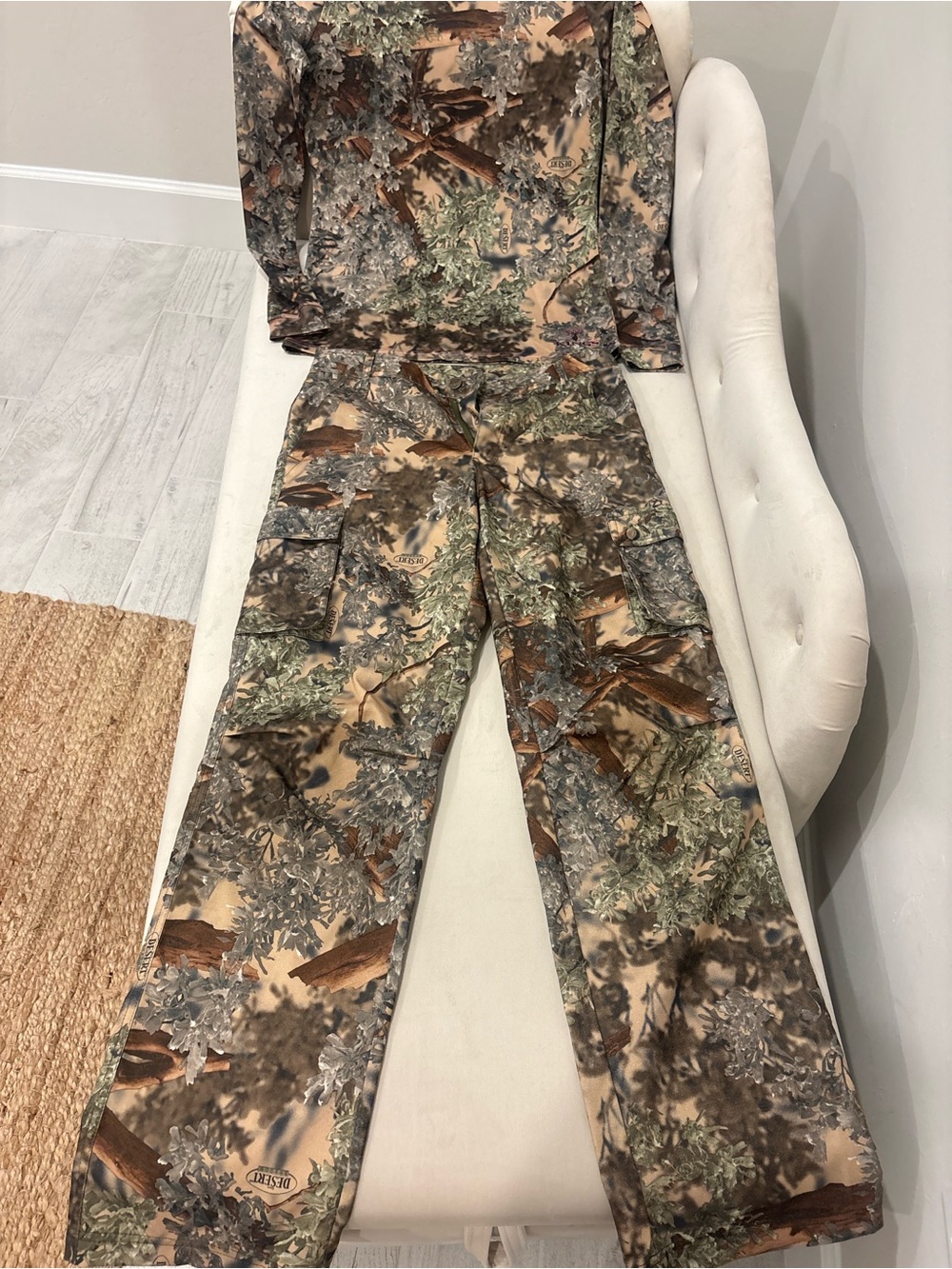 Realtree Women's Camo Cargo pants and shirt in Green Brown Tan
